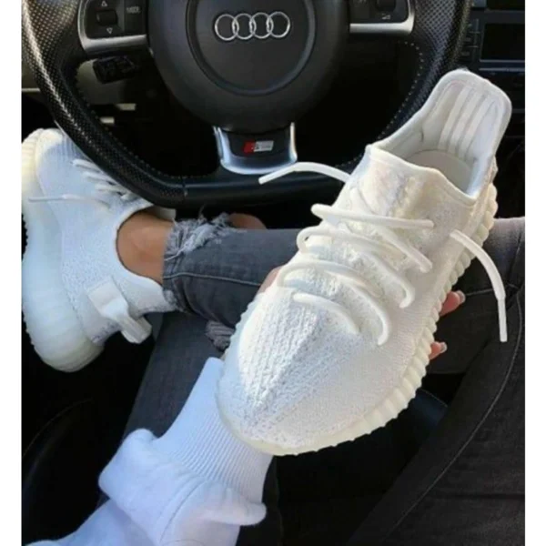 Premium Adidas Yeezy 350 Shoes Oreo White For Men (SUP1429) - stayhit.in Premium Adidas Yeezy 350 Shoes Oreo White For Men (SUP1429) - stayhit.in