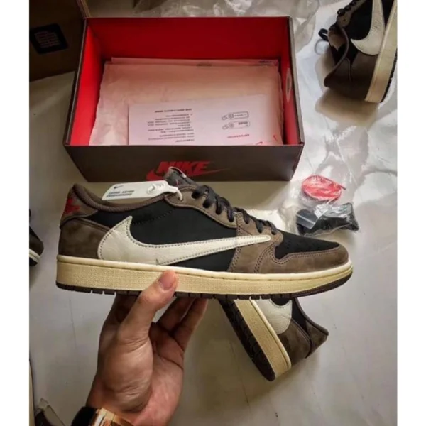 Premium Air Jordan 1 Low Shoes Travis Scott Dark Mocha For Men (SUP1277) - stayhit.in Premium Air Jordan 1 Low Shoes Travis Scott Dark Mocha For Men (SUP1277) - stayhit.in