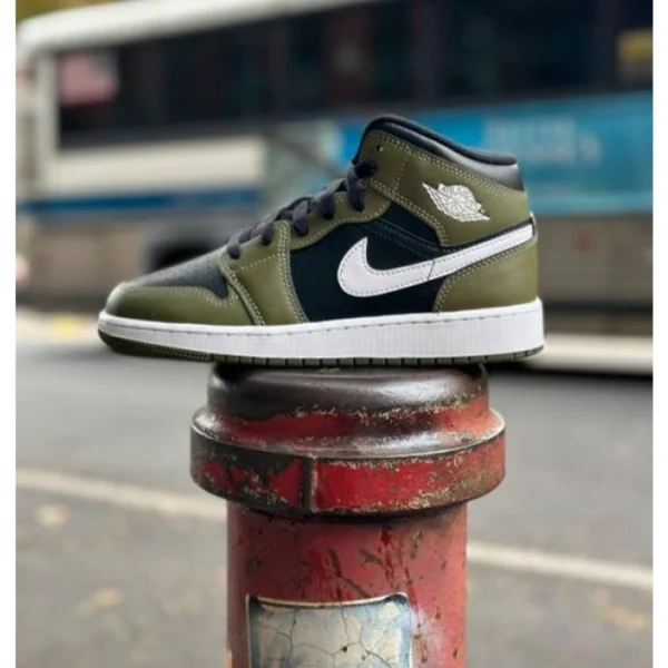 Premium Air Jordan Retro Shoes Mid Olive Black White For Men (SUP1086) - stayhit.in Premium Air Jordan Retro Shoes Mid Olive Black White For Men (SUP1086) - stayhit.in