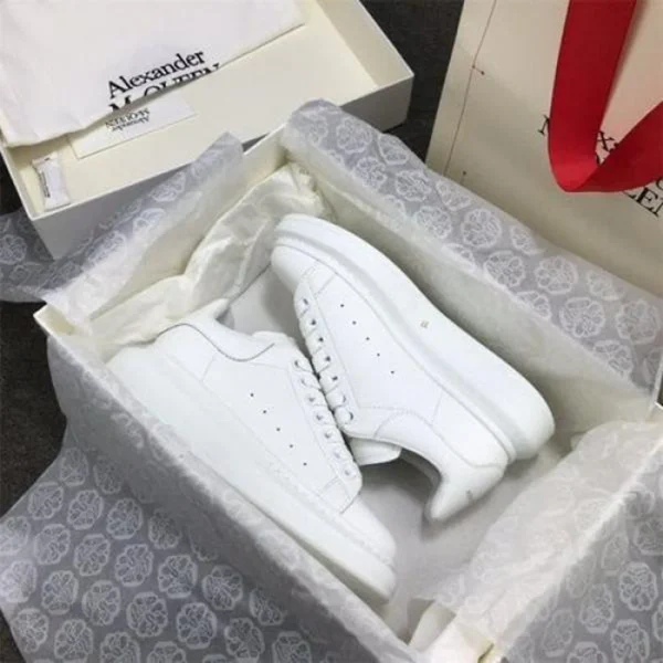 Premium Alexandar Mcqueen Shoes Full White For Men (SUP1266) - stayhit.in Premium Alexandar Mcqueen Shoes Full White For Men (SUP1266) - stayhit.in