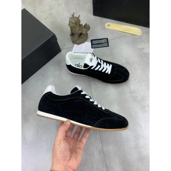 Premium Alo Yoga Sunset Suede Sneaker Black For Men (SUP1531) - stayhit.in Premium Alo Yoga Sunset Suede Sneaker Black For Men (SUP1531) - stayhit.in