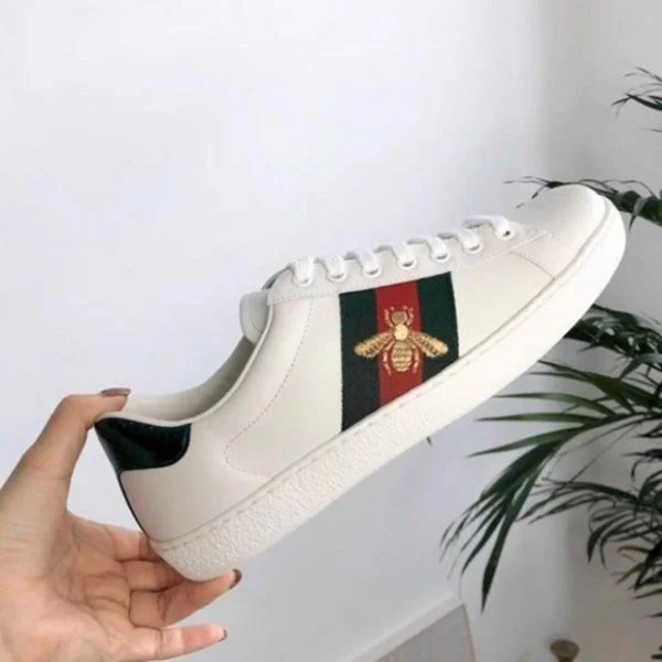 Premium Gucci Ace Embroidery Bee Shoes For Men (HS1497) - stayhit.in Premium Gucci Ace Embroidery Bee Shoes For Men (HS1497) - stayhit.in