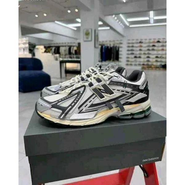Premium New Balance 1906a Tech Shoes For Men (SUP3129) - stayhit.in Premium New Balance 1906a Tech Shoes For Men (SUP3129) - stayhit.in