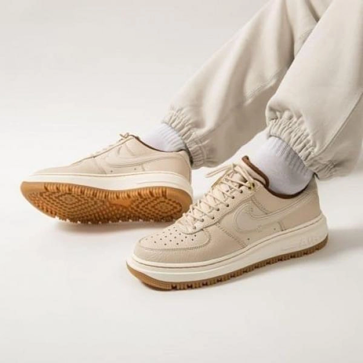 Premium Nike Air Force 1 Low Shoes Luxe Pecan For Men (SUP2862) - stayhit.in Premium Nike Air Force 1 Low Shoes Luxe Pecan For Men (SUP2862) - stayhit.in
