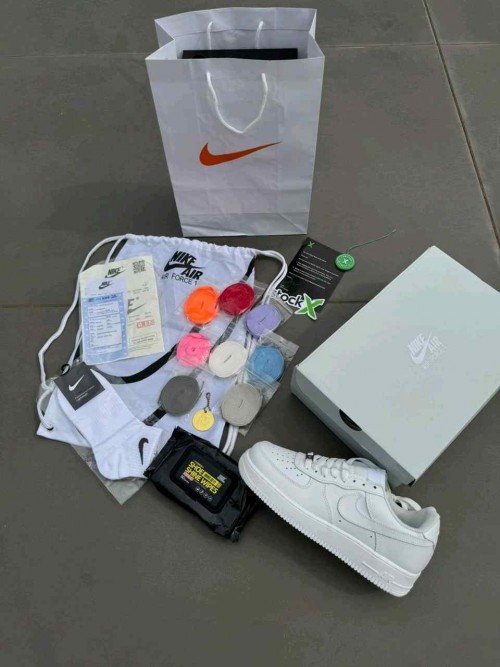 Premium Nike Air Force 1 Low Shoes Triple White With Accessories For Men (HS1476) - stayhit.in Premium Nike Air Force 1 Low Shoes Triple White With Accessories For Men (HS1476) - stayhit.in