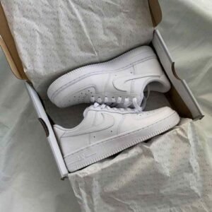 Premium Nike Air Force 1 Low Shoes Triple White With Accessories For Men (HS1476) - stayhit.in