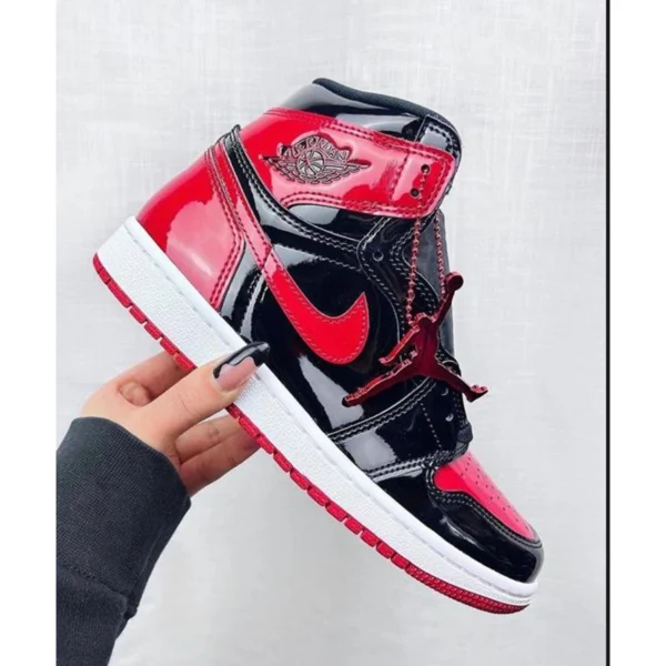Premium Nike Air Jordan 1 Shoes High Bred Patent For Men (SUP3404) - stayhit.in Premium Nike Air Jordan 1 Shoes High Bred Patent For Men (SUP3404) - stayhit.in