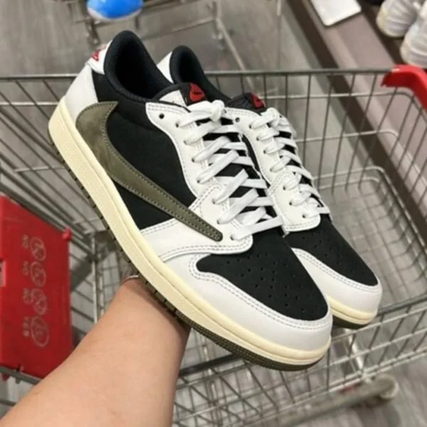 Premium Nike Air Jordan Retro 1 X Travis Scott Shoes For Men (HS1498) - stayhit.in Premium Nike Air Jordan Retro 1 X Travis Scott Shoes For Men (HS1498) - stayhit.in