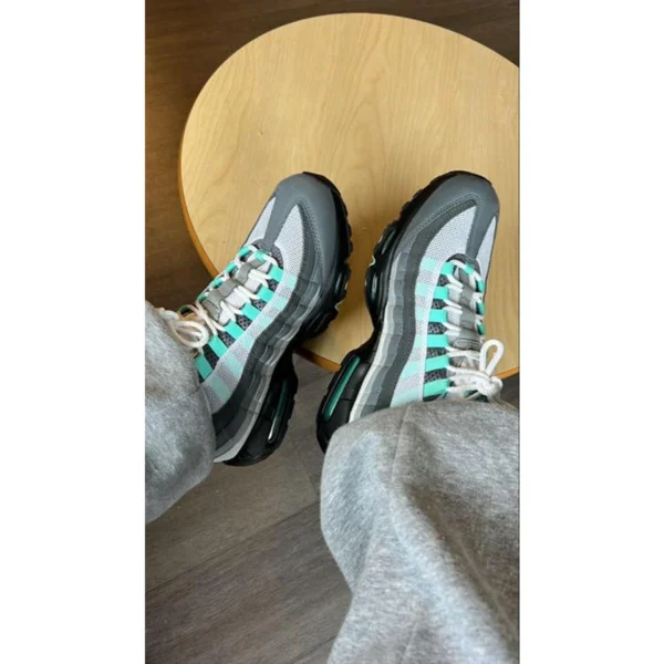 Premium Nike Air Max 95 Shoes Hyper Turquoise For Men (SUP3480) - stayhit.in Premium Nike Air Max 95 Shoes Hyper Turquoise For Men (SUP3480) - stayhit.in