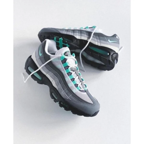 Premium Nike Air Max 95 Shoes Hyper Turquoise For Men (SUP3480) - stayhit.in Premium Nike Air Max 95 Shoes Hyper Turquoise For Men (SUP3480) - stayhit.in