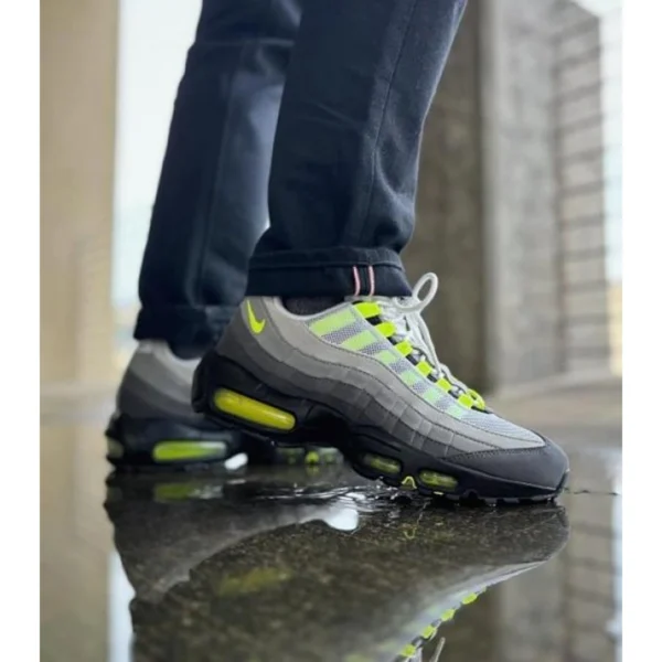Premium Nike Air Max 95 Shoes Neon Big Bubble For Men (SUP3530) - stayhit.in