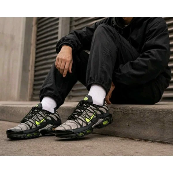 Premium Nike Air Max Plus Shoes Utility Tan Volt For Men (SUP3149) - stayhit.in Premium Nike Air Max Plus Shoes Utility Tan Volt For Men (SUP3149) - stayhit.in
