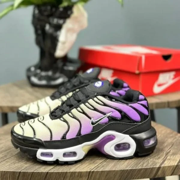 Premium Nike Air Max Plus Tn Shoes Bold Berry For Men (SUP1858) - stayhit.in Premium Nike Air Max Plus Tn Shoes Bold Berry For Men (SUP1858) - stayhit.in