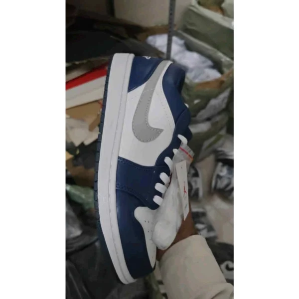 Premium Nike Jordan Retro 1 Shoes Low Midnight Navy For Men (SUP1181) - stayhit.in Premium Nike Jordan Retro 1 Shoes Low Midnight Navy For Men (SUP1181) - stayhit.in