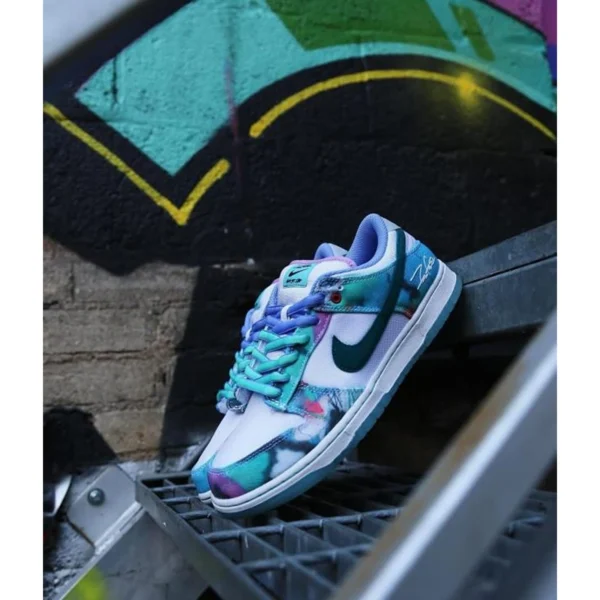 Premium Nike Sb Dunk Low Shoes Futura For Men (SUP3488) - stayhit.in Premium Nike Sb Dunk Low Shoes Futura For Men (SUP3488) - stayhit.in