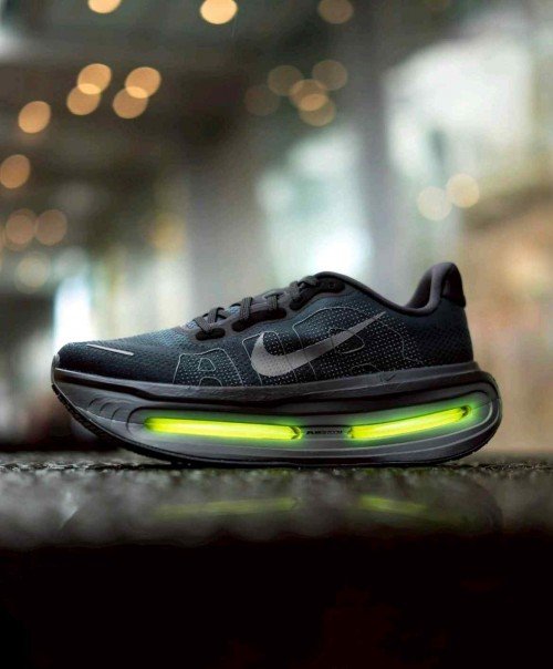 Premium Nike Vomero Shoes Black For Men (SUP1202) - stayhit.in Premium Nike Vomero Shoes Black For Men (SUP1202) - stayhit.in