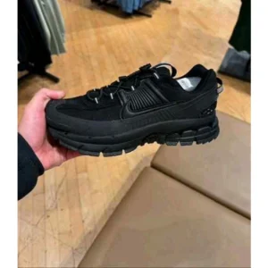 Premium Nike Zoom Vomero Shoes Roam Triple Black For Men (SUP1090) - stayhit.in