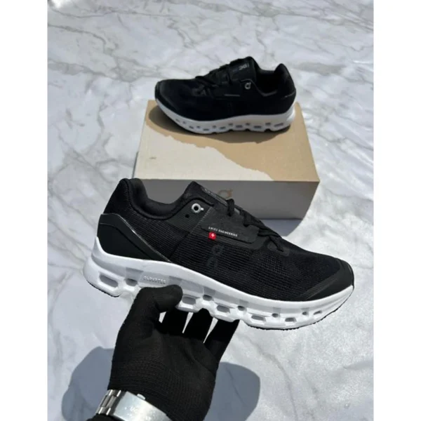 Premium On Cloud Status Shoes Black White For Men (SUP1321) - stayhit.in Premium On Cloud Status Shoes Black White For Men (SUP1321) - stayhit.in