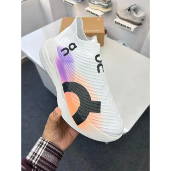 Premium On Cloudboom Strike Shoes Ls White For Men (SUP1335) - stayhit.in Premium On Cloudboom Strike Shoes Ls White For Men (SUP1335) - stayhit.in