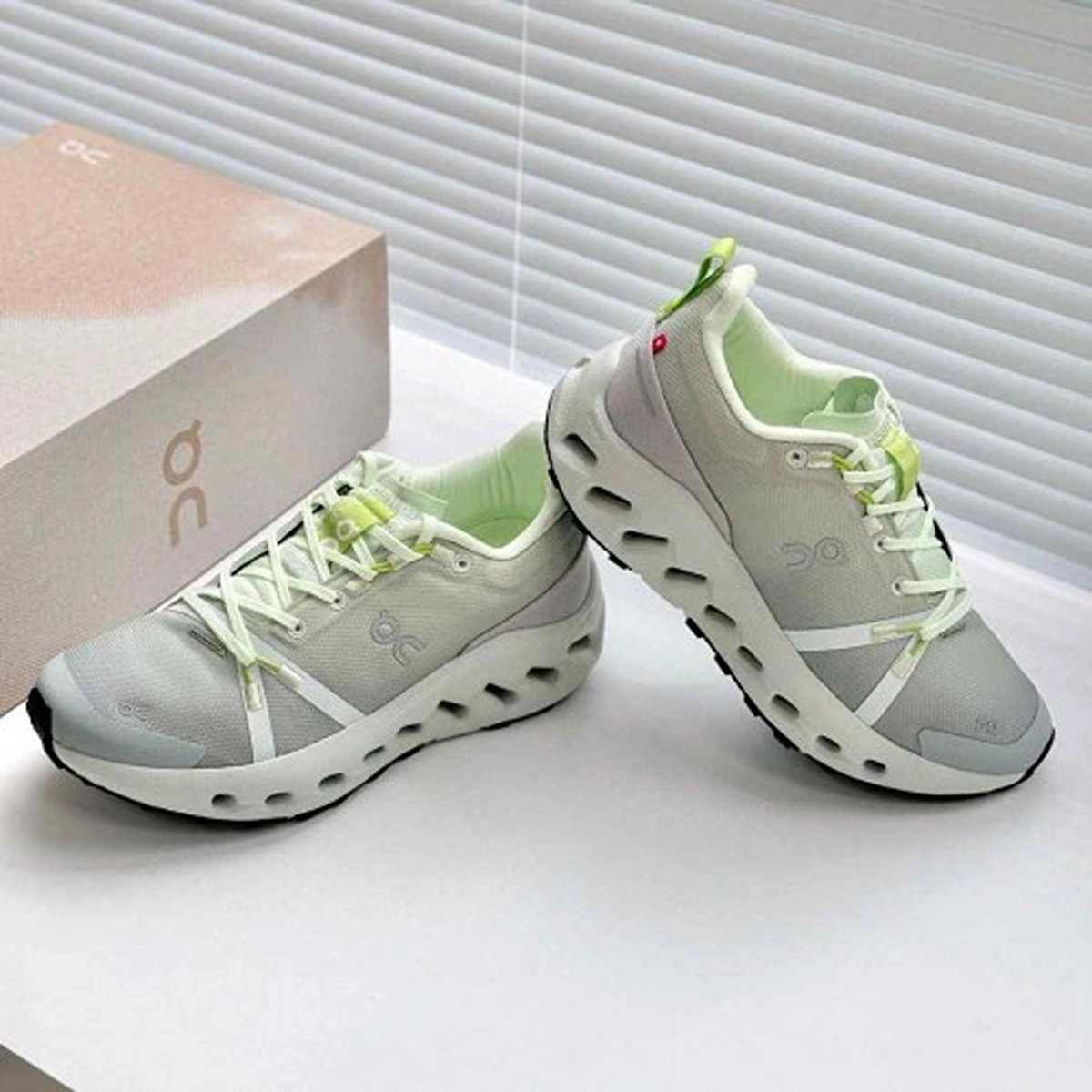 Premium On Running Cloudsurfer Shoes Trail Waterproof For Men (SUP1861) - stayhit.in Premium On Running Cloudsurfer Shoes Trail Waterproof For Men (SUP1861) - stayhit.in