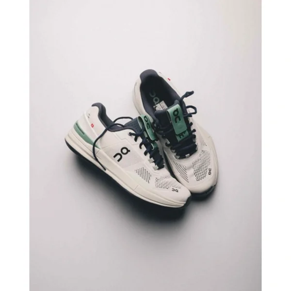 Premium On The Roger Pro Undyed Shoes White For Men (SUP1777) - stayhit.in Premium On The Roger Pro Undyed Shoes White For Men (SUP1777) - stayhit.in