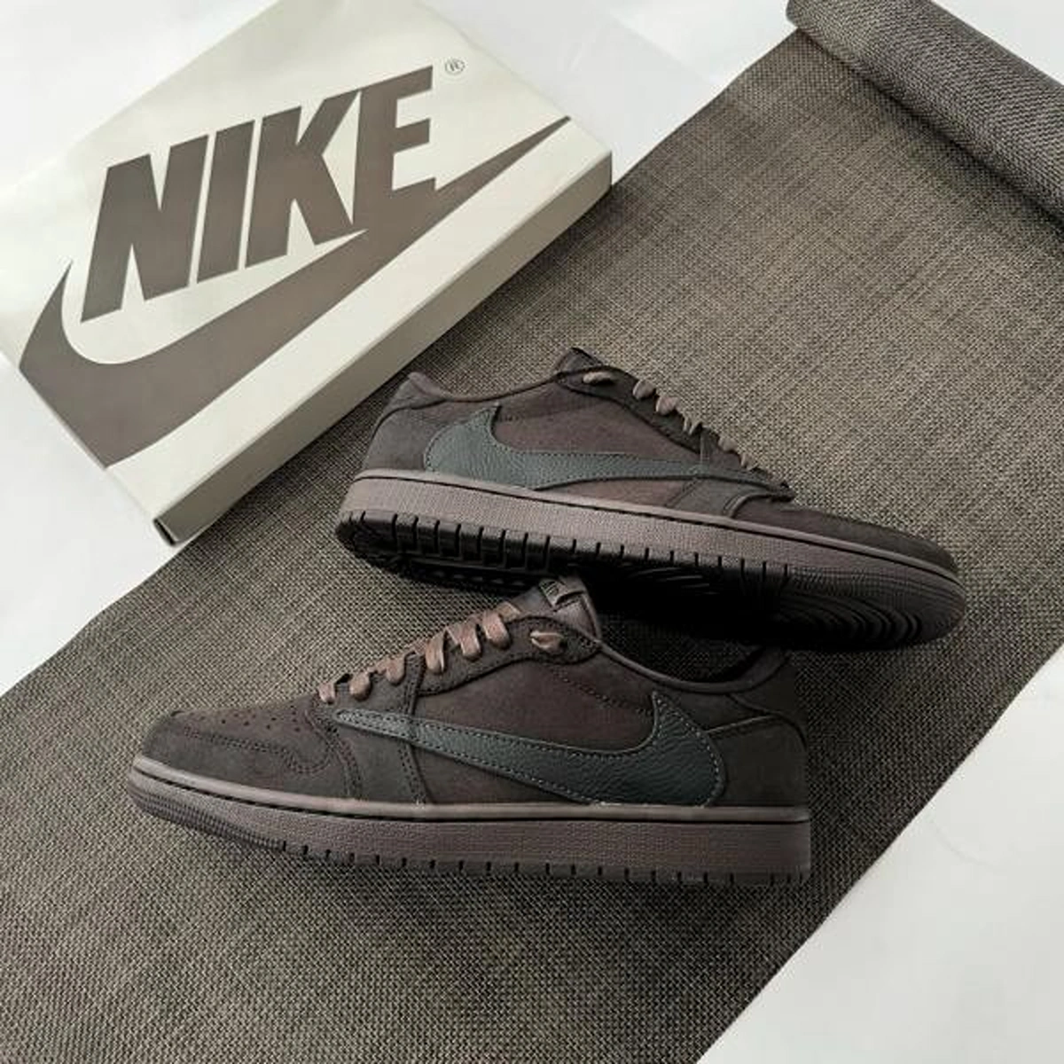 Premium Travis Scott X Nike Air Jordan 1 Low Shoes For Men (SUP3522) - stayhit.in Premium Travis Scott X Nike Air Jordan 1 Low Shoes For Men (SUP3522) - stayhit.in
