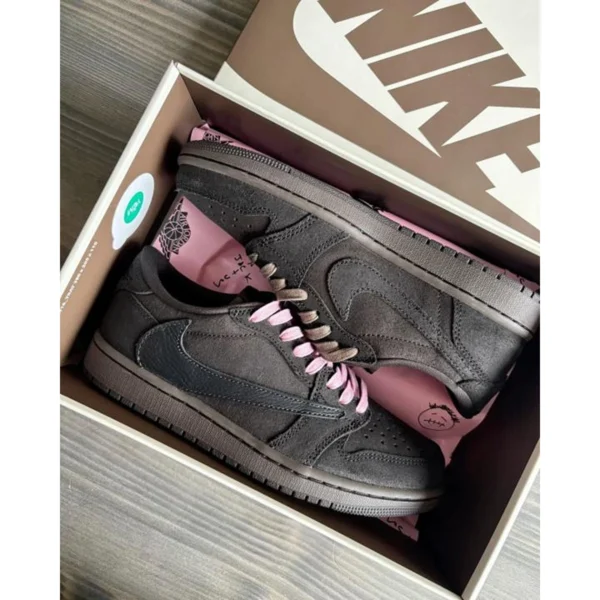 Premium Travis Scott X Nike Air Jordan 1 Low Shoes For Men (SUP3522) - stayhit.in Premium Travis Scott X Nike Air Jordan 1 Low Shoes For Men (SUP3522) - stayhit.in