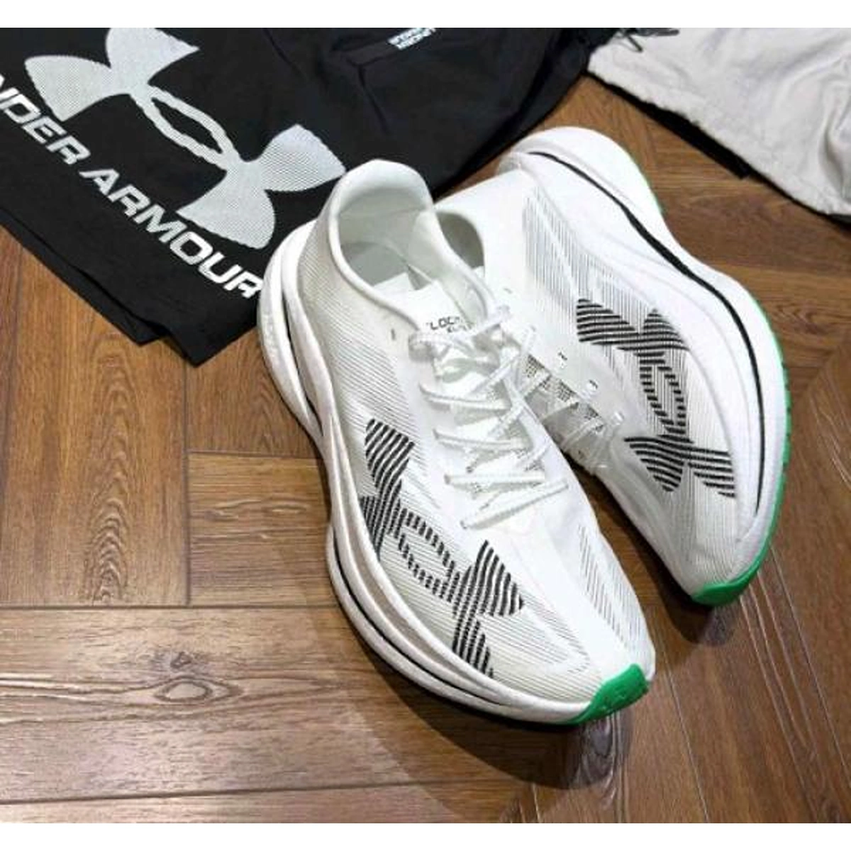 Premium Under Armour Velocity Shoes Elite 3 White For Men (SUP1793) - stayhit.in Premium Under Armour Velocity Shoes Elite 3 White For Men (SUP1793) - stayhit.in