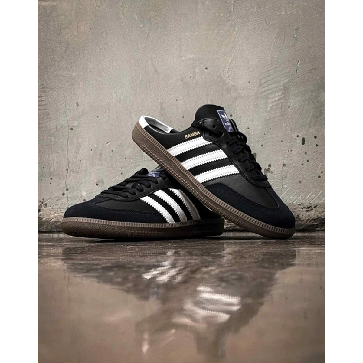 Stylish Adidas Samba Shoes Black White For Men (SUP3063) - stayhit.in Stylish Adidas Samba Shoes Black White For Men (SUP3063) - stayhit.in