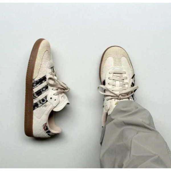 Stylish Adidas X End Samba Shoes Consortium Cup For Men (SUP3463) - stayhit.in Stylish Adidas X End Samba Shoes Consortium Cup For Men (SUP3463) - stayhit.in