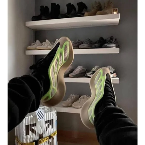 Stylish Adidas Yeezy 700 V3 Shoes Dark In Glow For Men (SUP3237) - stayhit.in Stylish Adidas Yeezy 700 V3 Shoes Dark In Glow For Men (SUP3237) - stayhit.in