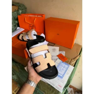 Stylish Hermes Sandal Cream Black For Men (HS1520) - stayhit.in