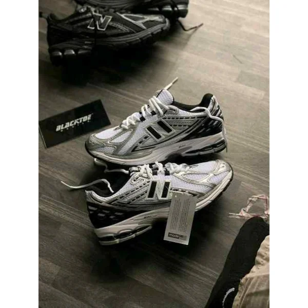 Stylish New Balance 1906r Shoes Silver Black For Men (SUP1104) - stayhit.in Stylish New Balance 1906r Shoes Silver Black For Men (SUP1104) - stayhit.in