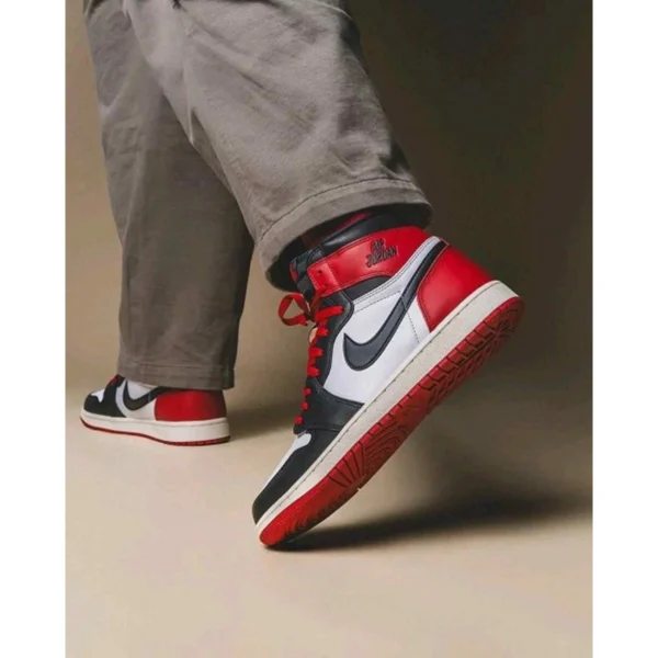 Stylish Nike Air Jordan 1 Shoes Retro Og High Black Toe For Men (SUP1702) - stayhit.in Stylish Nike Air Jordan 1 Shoes Retro Og High Black Toe For Men (SUP1702) - stayhit.in