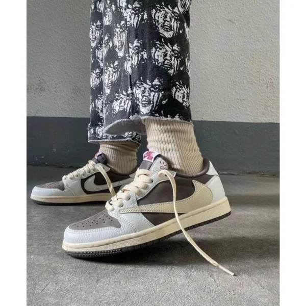 Stylish Nike Air Jordan Retro 1 Shoes Low Reverse Mocha For Men (SUP3467) - stayhit.in Stylish Nike Air Jordan Retro 1 Shoes Low Reverse Mocha For Men (SUP3467) - stayhit.in