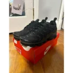 Stylish Nike Air Vapormax Plus Shoes Triple Black For Men (SUP2888) - stayhit.in