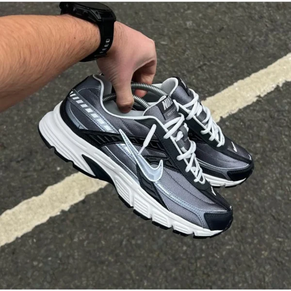 Stylish Nike Initiator Anthracite Shoes Smoke Grey For Men (SUP3465) - stayhit.in Stylish Nike Initiator Anthracite Shoes Smoke Grey For Men (SUP3465) - stayhit.in