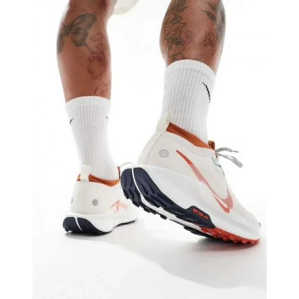Stylish Nike Pegasus Trail 5 Shoes Goretex White Red For Men (SUP2889) - stayhit.in Stylish Nike Pegasus Trail 5 Shoes Goretex White Red For Men (SUP2889) - stayhit.in