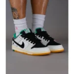 Stylish Nike Sb Dunk Low X Csef Shoes White And Black For Men (SUP3012) - stayhit.in