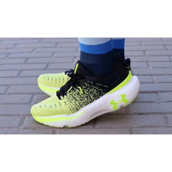Stylish Under Armour Infinite Shoes Elite Black For Men (SUP3246) - stayhit.in Stylish Under Armour Infinite Shoes Elite Black For Men (SUP3246) - stayhit.in