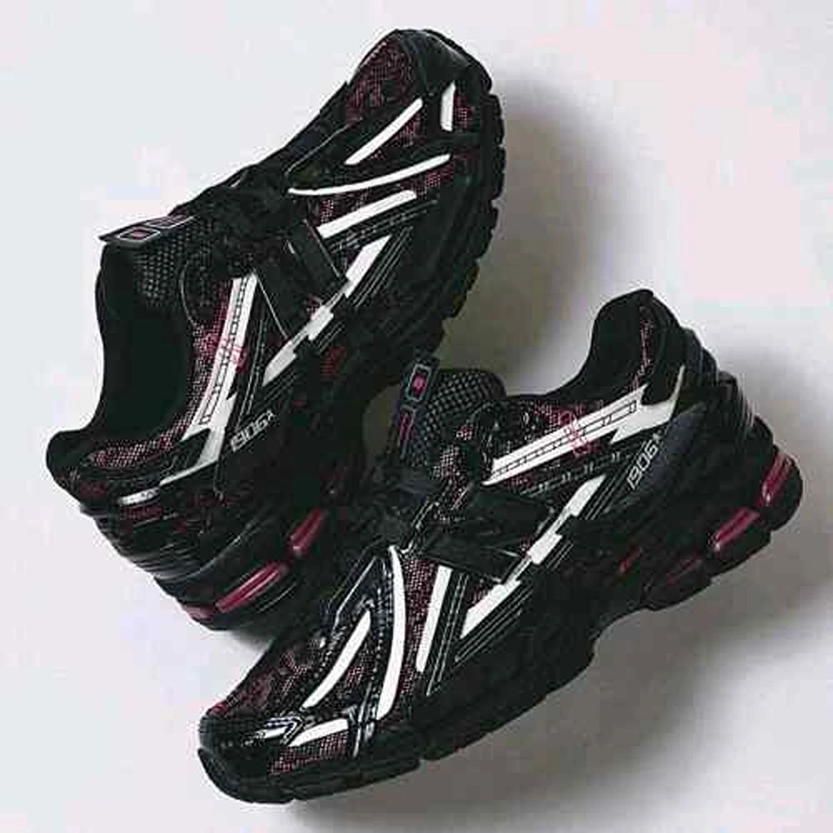 Supreme New Balance 1906a Shoes Black Dragon Berry For Men (SUP1566) - stayhit.in Supreme New Balance 1906a Shoes Black Dragon Berry For Men (SUP1566) - stayhit.in
