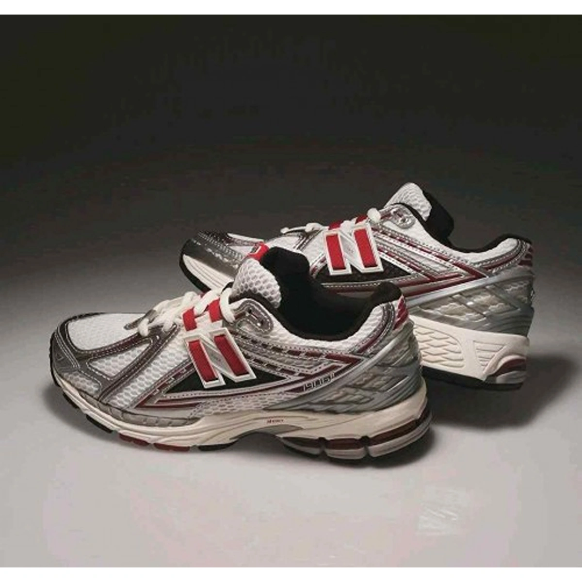 Supreme New Balance 1906r Shoes Silver For Men (SUP1653) - stayhit.in Supreme New Balance 1906r Shoes Silver For Men (SUP1653) - stayhit.in