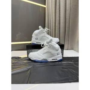 Supreme Nike Air Jordan 5 Shoes Retro Og White Metallic For Men (SUP1637) - stayhit.in