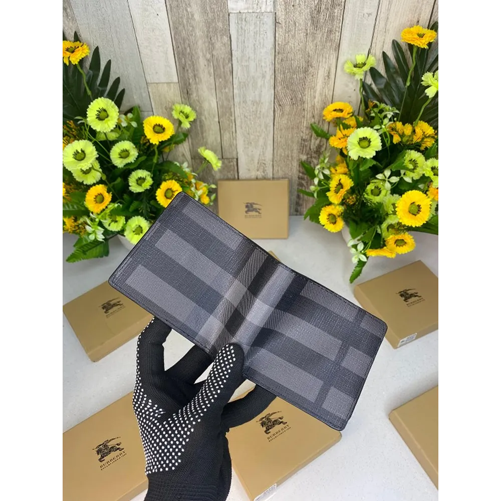 Burberry Wallet For Men (SUP600) - stayhit.in Burberry Wallet For Men (SUP600) - stayhit.in