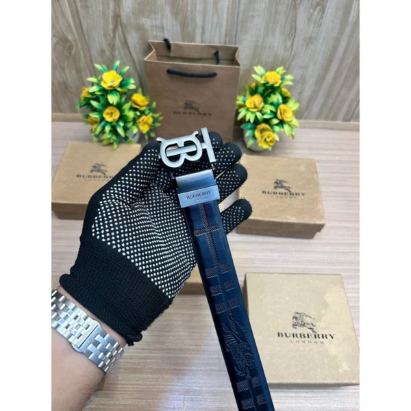 Premium Burberry Belt For Men (DW130) - stayhit.in Premium Burberry Belt For Men (DW130) - stayhit.in