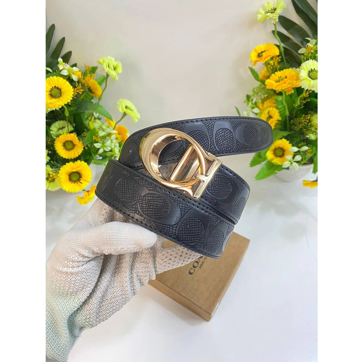 Premium Coach Belt With Og Box For Men (DW278) - stayhit.in