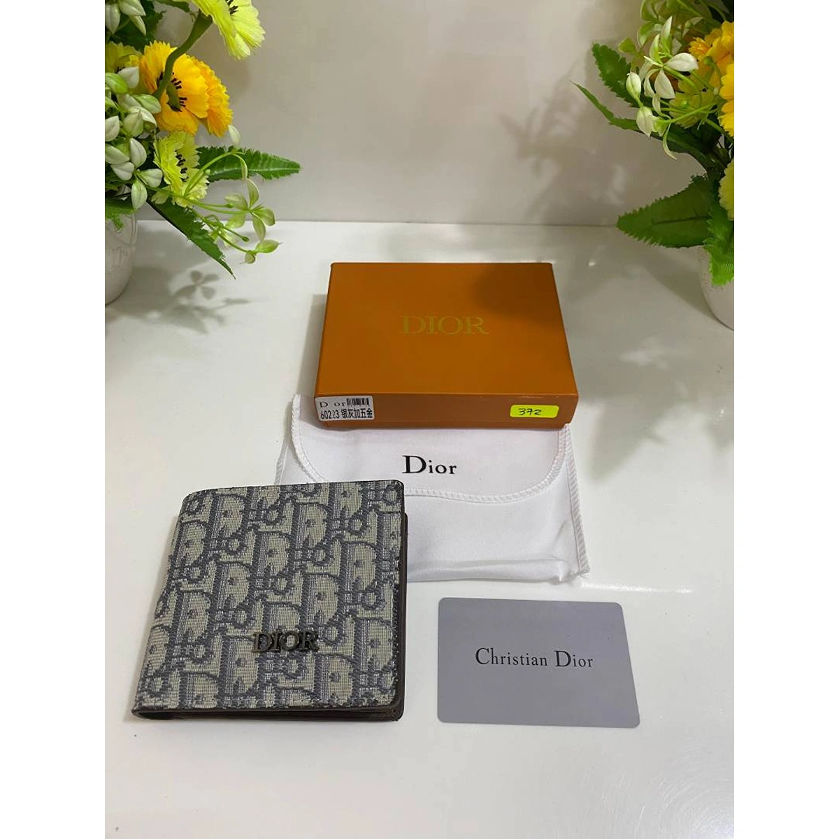 Premium Dior Wallet With Og Accessories For Men (DW81) - stayhit.in Premium Dior Wallet With Og Accessories For Men (DW81) - stayhit.in