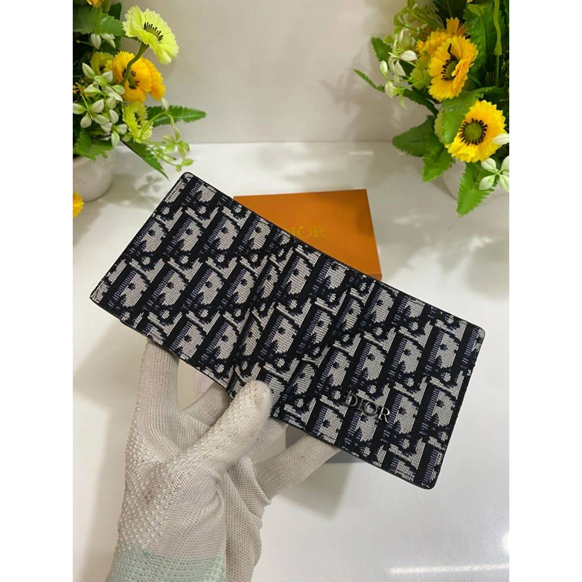 Premium Dior Wallet With Og Accessories For Men (DW83) - stayhit.in Premium Dior Wallet With Og Accessories For Men (DW83) - stayhit.in