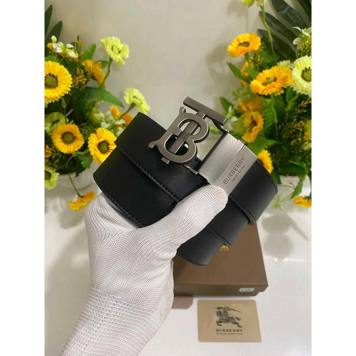 Stylish Burberry Belt With Og Box & Dust Bag For Men (BT203) - stayhit.in Stylish Burberry Belt With Og Box & Dust Bag For Men (BT203) - stayhit.in