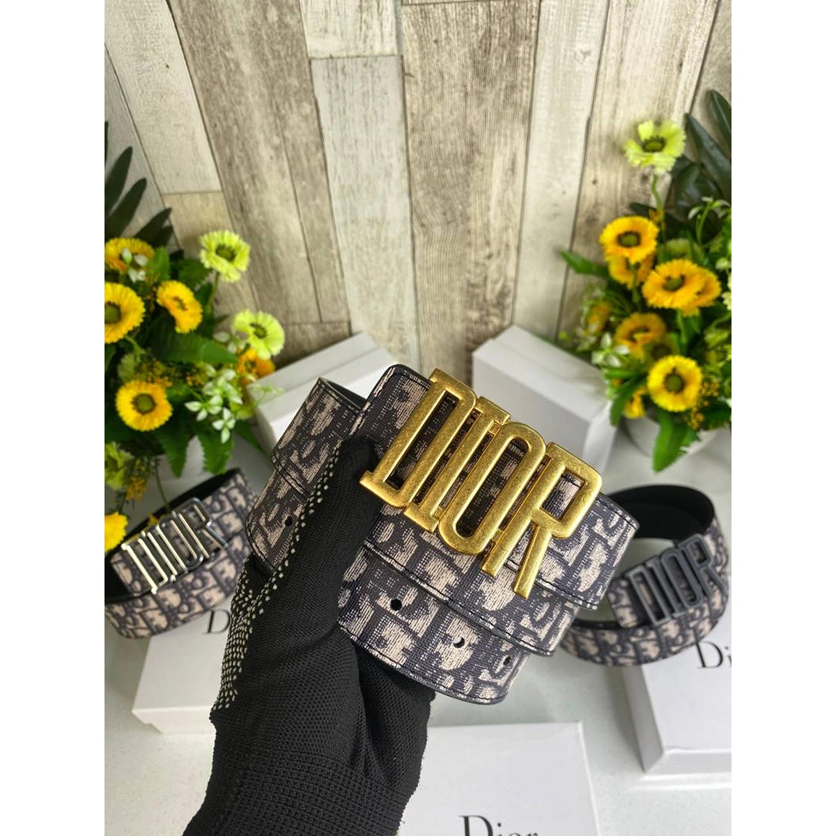 Stylish Christian Dior Belt With Og Box Card & Dust Bag For Men (BT179) - stayhit.in Stylish Christian Dior Belt With Og Box Card & Dust Bag For Men (BT179) - stayhit.in